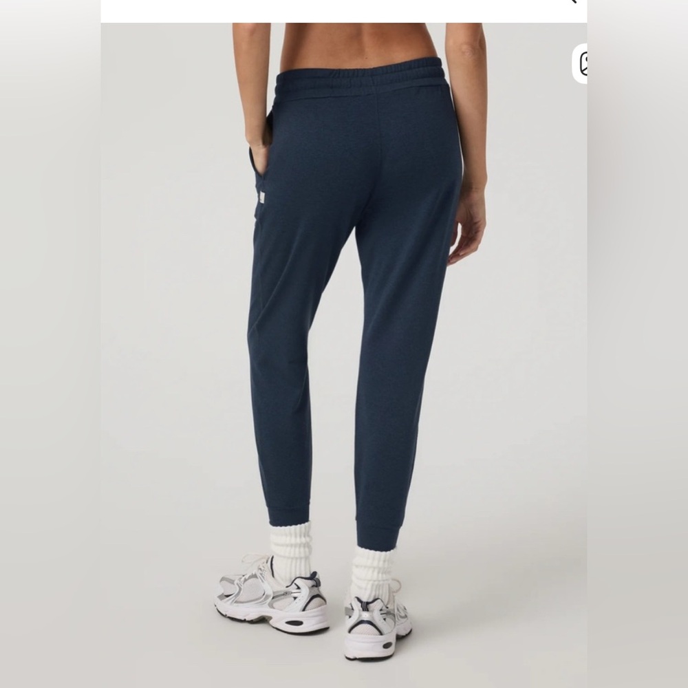 Vuori set of Halo Performance Hoodie 2.0 + Performance Jogger Sweatpants XS - Picture 7 of 9